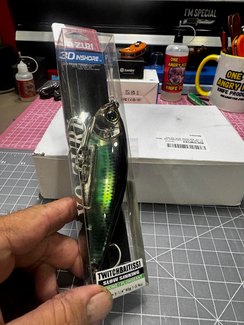 YO-ZURI R1349-RMT SLOW SINKING TWITCH BAIT